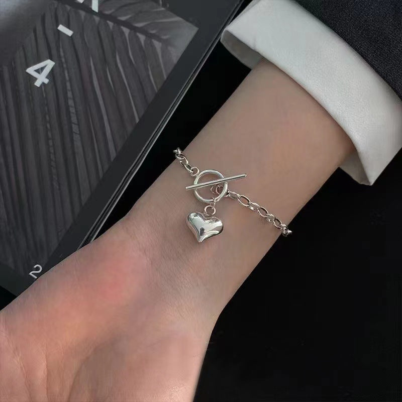 Heart Pendant O-Shaped Bracelet for Women